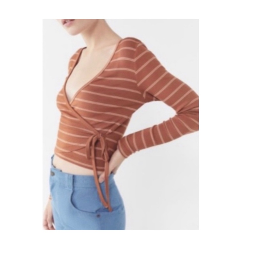 Urban Outfitters Side-Tie Long Sleeve Knit Top Rust Striped, Size SMALL